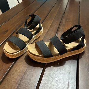Black strappy platform sandals